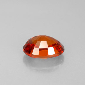 Grenat Spessartite Mandarine Orange naturelle Coupe ovale, 1.24 ct, VS-SI