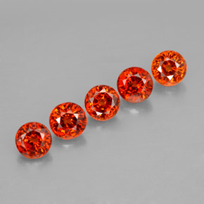 Achetez naturel ct orange grenat spessartite gems, coupe roude, en provenance mozambique chez gemselect. en stock, livraison internationale!