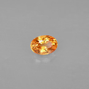 Grenat spessartite orange naturelle coupe ovale, 0,71 ct, VS