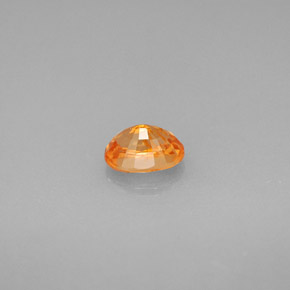 Grenat spessartite orange naturelle coupe ovale, 0,72 ct, VS