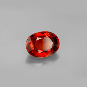 Grenat spessartite orange naturelle coupe ovale, 2,79 ct, VS