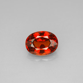 Grenat spessartite orange naturelle coupe ovale, 2,10 ct, VVS