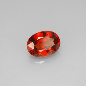 Grenat spessartite orange naturelle coupe ovale, 2,10 ct, VVS