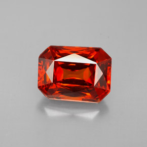 Grenat spessartite orange naturelle taille émeraude, 2,50 ct, VVS-VS