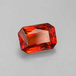 Grenat Spessartite Mandarine Orange naturelle Taille émeraude, 2.05 ct, VVS-VS