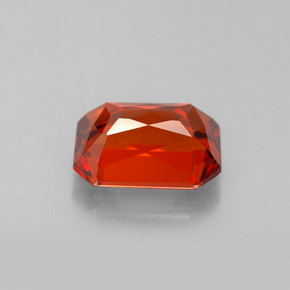 Grenat Spessartite Mandarine Orange naturelle Taille émeraude, 2.05 ct, VVS-VS