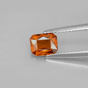 Grenat spessartite orange naturelle taille émeraude, 1,09 ct, VVS-VS