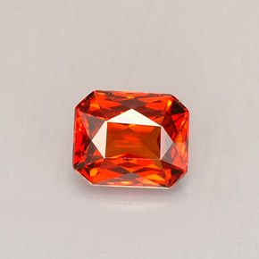 Grenat spessartite orange naturelle taille émeraude, 1,40 ct, VVS-VS