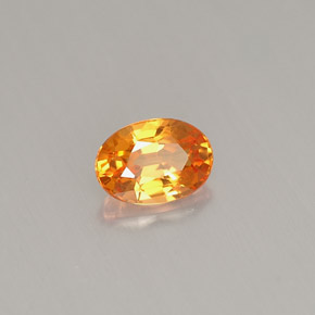 Grenat Spessartite Orange naturelle Coupe ovale, 0.59 ct, VVS-VS