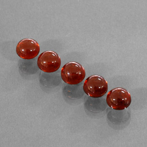 Achetez naturel ct orange grenat spessartite gems, transparent, en provenance mozambique chez gemselect. en stock, livraison internationale!