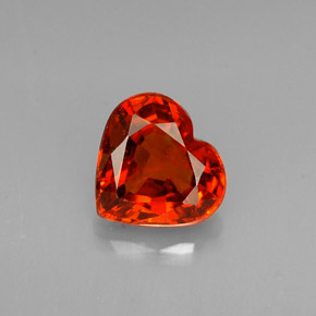 Grenat spessartite orange naturelle forme de coeur, 0,99 ct, VS