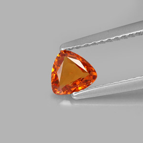 Grenat spessartite orange naturelle trillion, 0,56 ct, VVS
