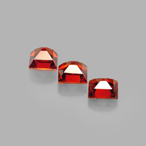 Achetez naturel ct orange grenat spessartite gems, carré, en provenance mozambique chez gemselect. en stock, livraison internationale!