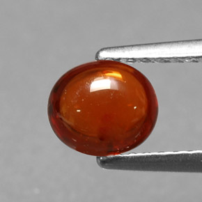 Grenat spessartite orange naturelle coupe ovale, 1,22 ct, translucide