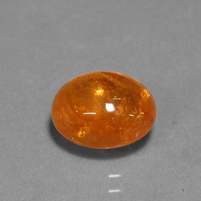 Grenat spessartite orange naturelle coupe ovale, 4,22 ct, translucide