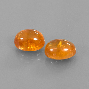 Achetez naturel ct orange grenat spessartite gems, transparent, en provenance mozambique chez gemselect. en stock, livraison internationale!