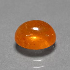 Grenat spessartite orange naturelle coupe ovale, 3,06 ct, translucide