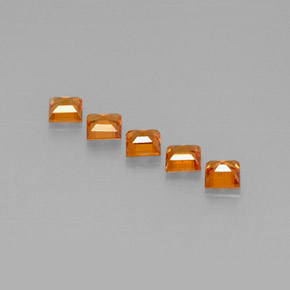 Achetez naturel ct orange grenat spessartite gems, carré, en provenance mozambique chez gemselect. en stock, livraison internationale!
