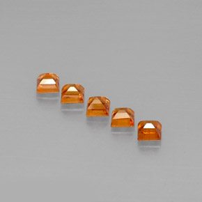 Achetez naturel ct orange grenat spessartite gems, carré, en provenance mozambique chez gemselect. en stock, livraison internationale!