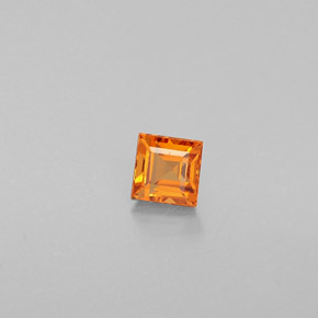 Grenat spessartite orange naturelle carré, 0,33 ct, VS