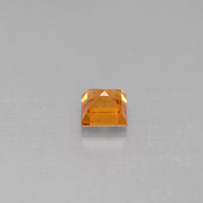 Grenat spessartite orange naturelle carré, 0,39 ct, VS