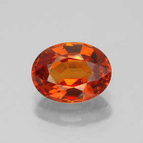 Grenat spessartite orange naturelle coupe ovale, 1,80 ct, VVS-VS