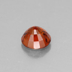 Grenat spessartite orange naturelle coupe roude, 0,76 ct, VVS-VS