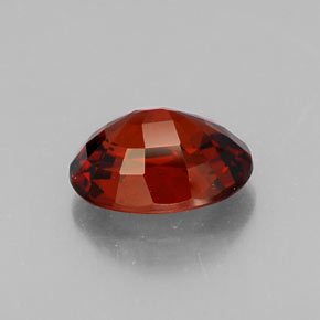 Grenat spessartite rouge naturelle coupe ovale, 2,73 ct, VVS
