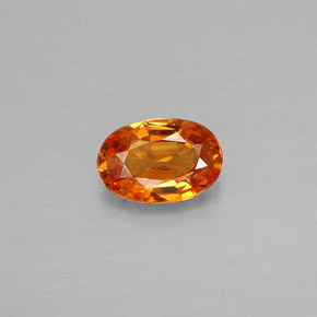 Grenat spessartite orange naturelle coupe ovale, 0,45 ct, VS