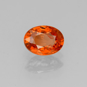 Grenat spessartite orange naturelle coupe ovale, 0,92 ct, VS