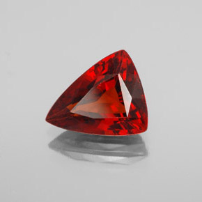 Grenat spessartite rouge naturelle trillion, 3,86 ct, VS