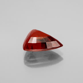 Grenat spessartite rouge naturelle trillion, 3,86 ct, VS