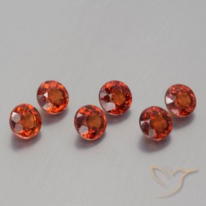 Shop natural 2.40ct Rouge intense Grenat Spessartite gems, Tour, from Mozambique at GemSelect. In stock, global shipping!