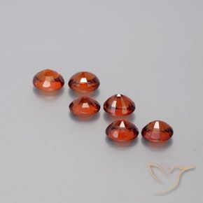 Shop natural 2.90ct Rouge moyen Grenat Spessartite gems, ovale, from Mozambique at GemSelect. In stock, global shipping!