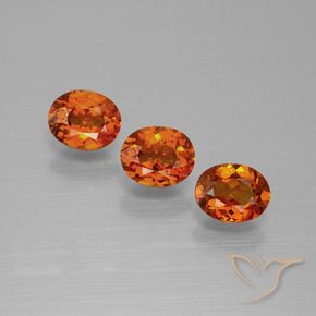 Shop natural 1.64ct Orange moyen Grenat Spessartite gems, ovale, from Mozambique at GemSelect. In stock, global shipping!