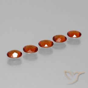 Shop natural 2.38ct Rouge intense Grenat Spessartite gems, ovale, from Mozambique at GemSelect. In stock, global shipping!