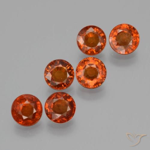 Shop natural 2.90ct Rouge intense Grenat Spessartite gems, Tour, from Mozambique at GemSelect. In stock, global shipping!