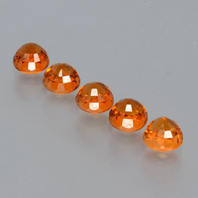 Achetez naturel 2,33ct orange grenat spessartite gems, coupe roude, en provenance mozambique chez gemselect. en stock, livraison internationale!