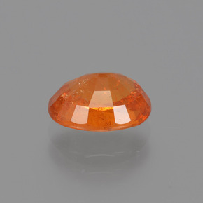Grenat Spessartite Orange vif naturelle Coupe ovale, 2.25 ct, SI