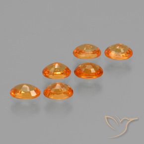 Shop natural 2.39ct Orange vif Grenat Spessartite gems, ovale, from Mozambique at GemSelect. In stock, global shipping!
