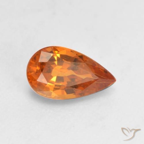 Grenat Spessartite Orange vif naturelle En forme de poire, 0.66 ct, VS