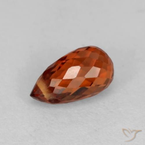 Grenat Spessartite Rouge ambré profond naturelle Briolette, 0.93 ct, VS
