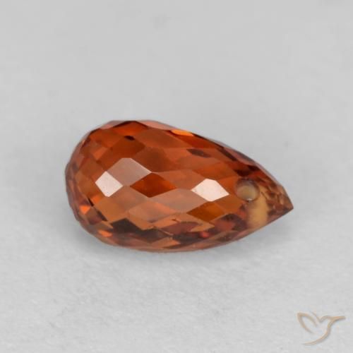 Grenat Spessartite Rouge ambré profond naturelle Briolette, 0.93 ct, VS
