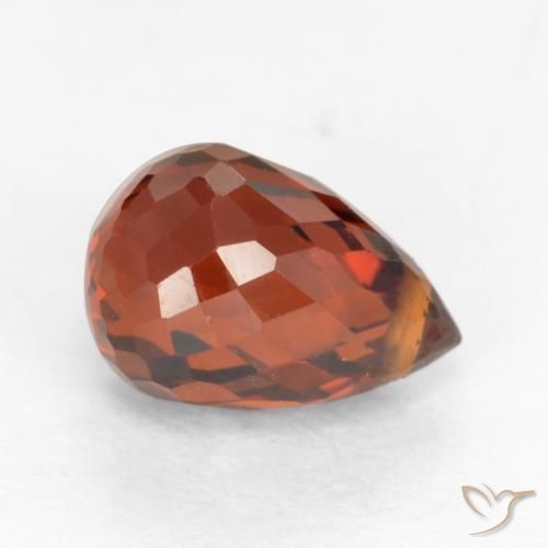 Grenat spessartite orange rouge intense naturelle briolette, 1,36 ct, VS