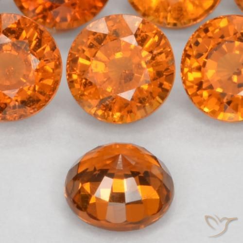 Grenat Spessartite Orange moyen naturelle Tour, 0.51 ct, VS