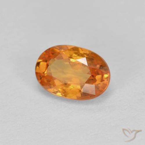 Grenat Spessartite Orange vif naturelle ovale, 0.56 ct, VS-SI