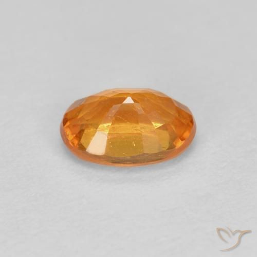 Grenat Spessartite Orange vif naturelle ovale, 0.56 ct, VS-SI