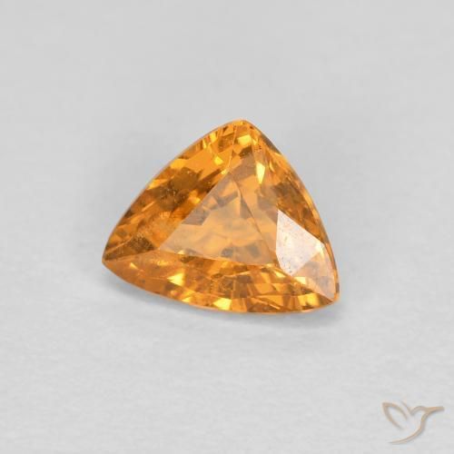 Grenat Spessartite Abricot orange naturelle Trillion, 0.53 ct, VS