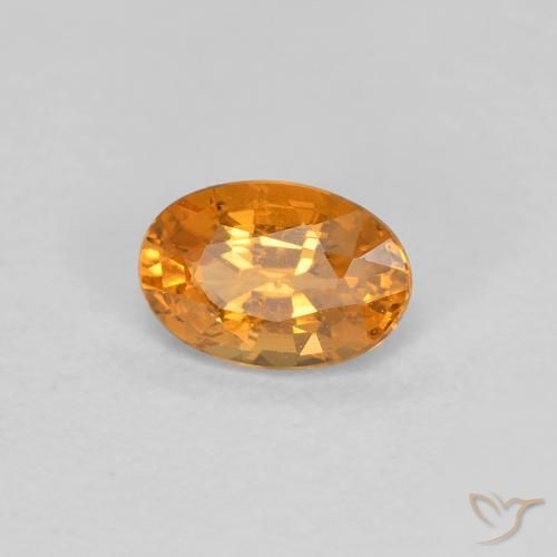 Grenat Spessartite Abricot orange naturelle ovale, 0.40 ct, VS