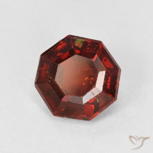 Grenat Spessartite Rouge Sangria naturelle Octogone / coupe Émeraude, 1.33 ct, SI